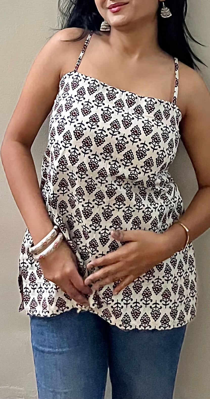White noodle strap kurti
